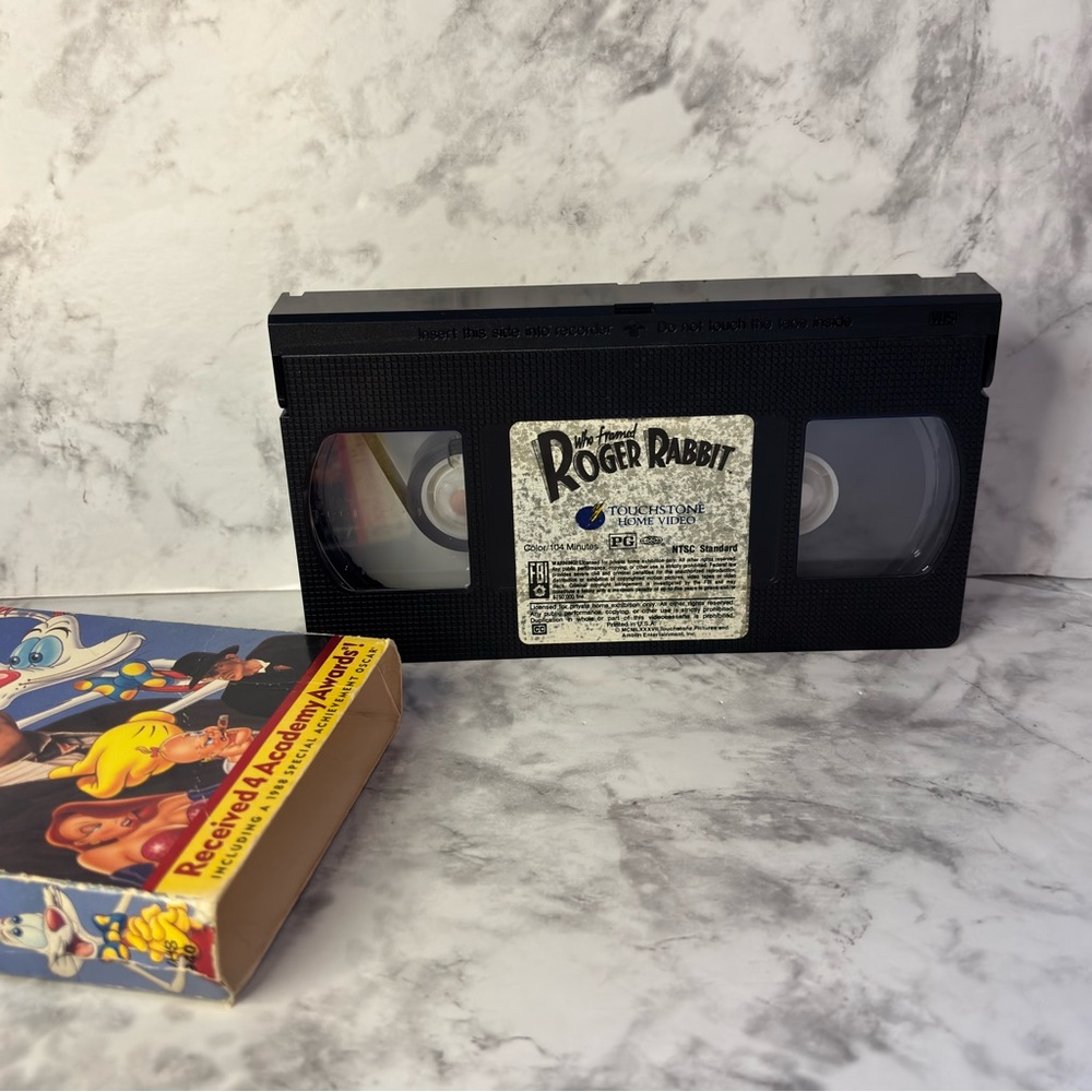 Roger Rabbit VHS movie - Picture 3 of 3